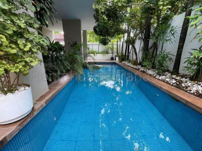 Casa con 6 Recámaras y 640 m² en Venta en Altos de Golf — imagen 4 de 5