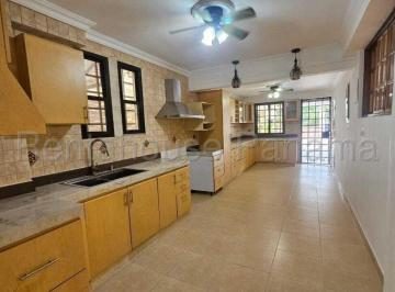 Venta de Casa en Loma Alegre, Altos del Golf Mmc26 - 2906 — imagen 4 de 5