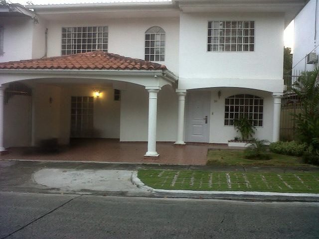 Se vende hermosa casa en la Loma Hato Pintado — imagen 1 de 10