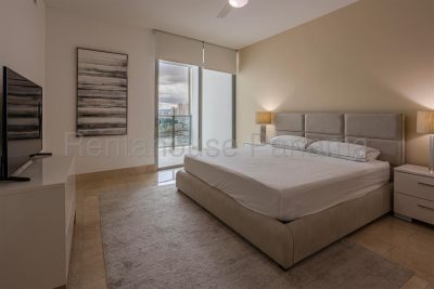 Exclusivo apartamento en PH The Grand Tower, Punta Pacífica. 159 m² completamente amoblado y equipado