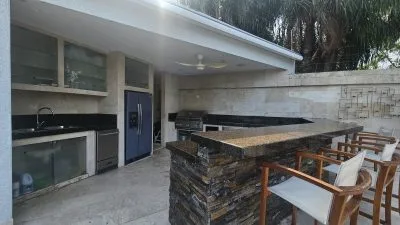 VENTA APARTAMENTO  DE LUJO CON PISCINA PUNTA PACIFICA (CP) — imagen 3 de 10