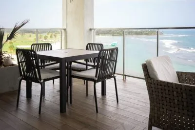 VENTA DE APARTAMENTO PLAYA ESCONDIDA (EC) VISTA AL MAR — imagen 6 de 10