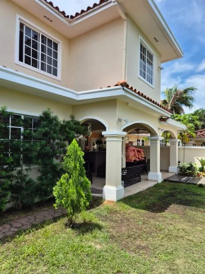 VENTA CASA AMOBLADO COSTA SUR (CP)