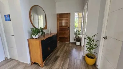 VENTA CASA MODERNA EN COSTA SUR (CP) — imagen 7 de 10