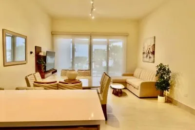VENTA APARTAMENTO PLAYA ESCONDIDA CON PISCINA PRIVADA (EC) — imagen 5 de 10