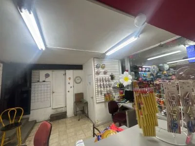 ALQUILER LOCAL BELLA VISTA [DV] — imagen 6 de 10