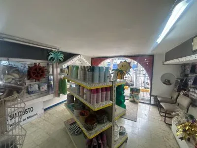 ALQUILER LOCAL BELLA VISTA [DV] — imagen 9 de 10