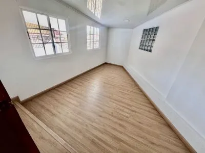 VENTA CASA CERRO VIENTO DE OPORTUNIDAD (EC) — imagen 6 de 10