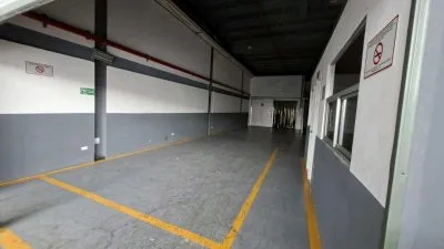 ALQUILER BODEGA JUAN DIAZ (MR)