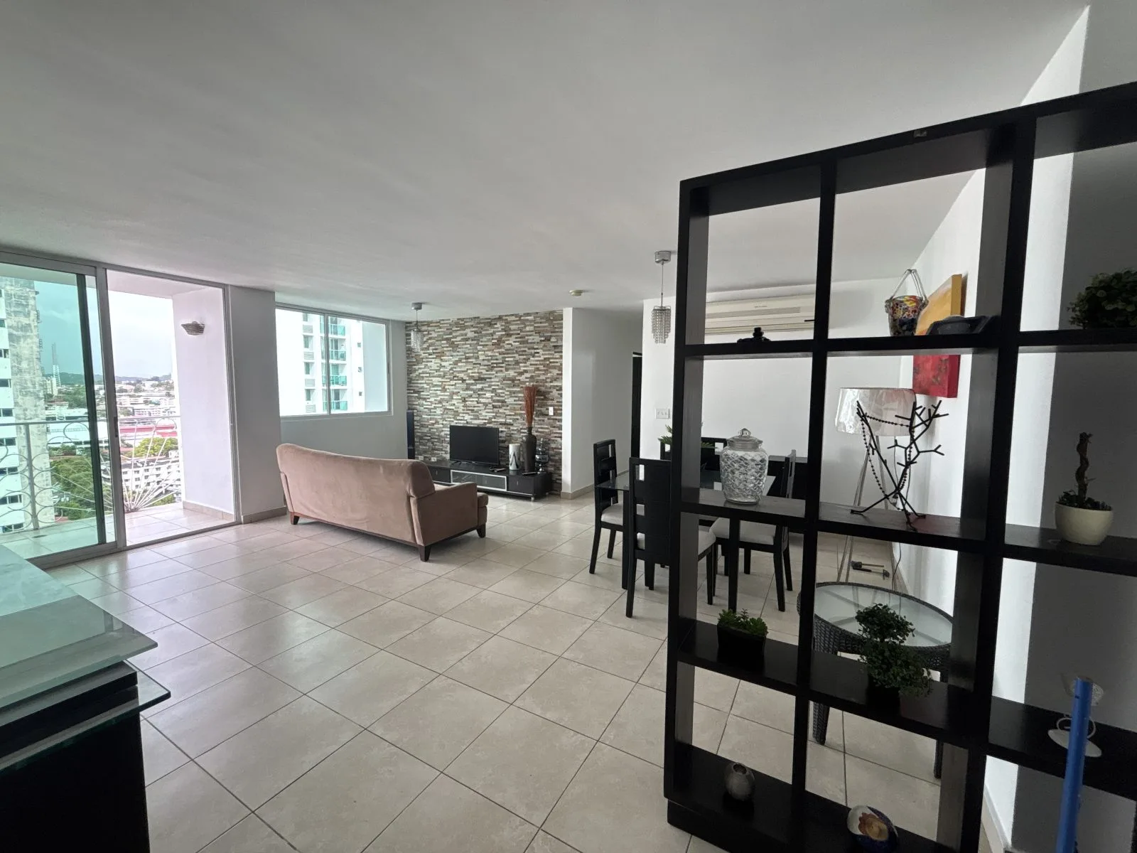 VENTA APARTAMENTO CANGREJO [DV] — imagen 1 de 10