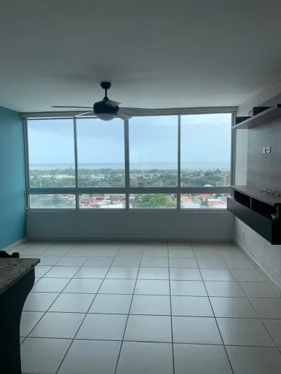 VENTA APARTAMENTO PARQUE LEFEVRE REMODELADO (EC)