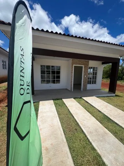 VENTA CASAS NUEVAS EN SANTIAGO - VERANO (CP) — imagen 3 de 9