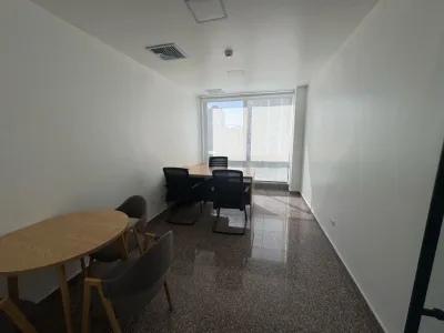 ALQUILER OFICINA AMOBLADA CALLE 50 (DV) — imagen 7 de 10