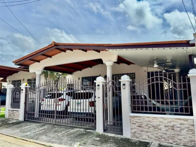 VENTA CASA AMPLIA BRISAS DEL GOLF OPORTUNIDAD (EC)