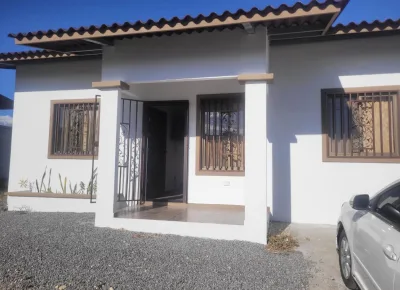 HOME FOR RENT IN BOQUETE, PANAMA
