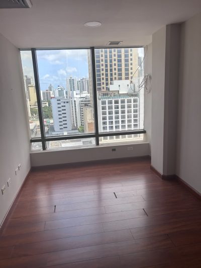 Oficina de 218 m2 en Obarrio — imagen 6 de 10